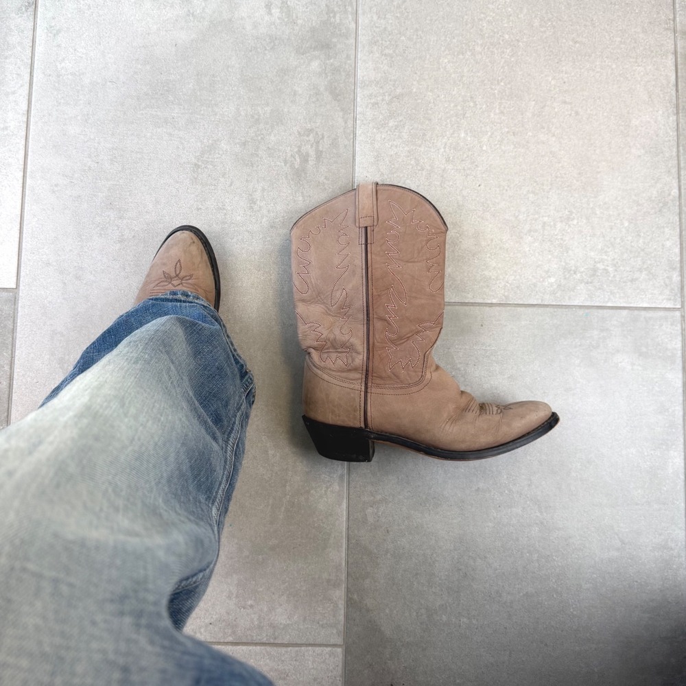 Tony Lama Vintage Womens 7.5 Leather Boots 90s Old Cowgirl Tan Red Stitching